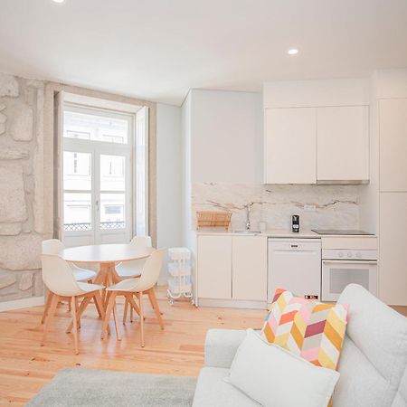 Liiiving In Porto - Aliados Stone Apartment Exterior photo
